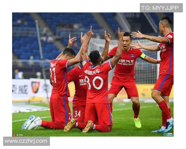 重庆足球队引领最新足球节奏榜单前十强实力分析